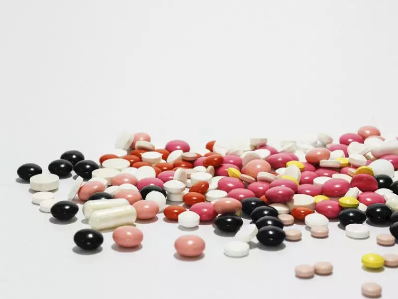 The Benefits and Risks of Prescription Medications: Understanding Your Options