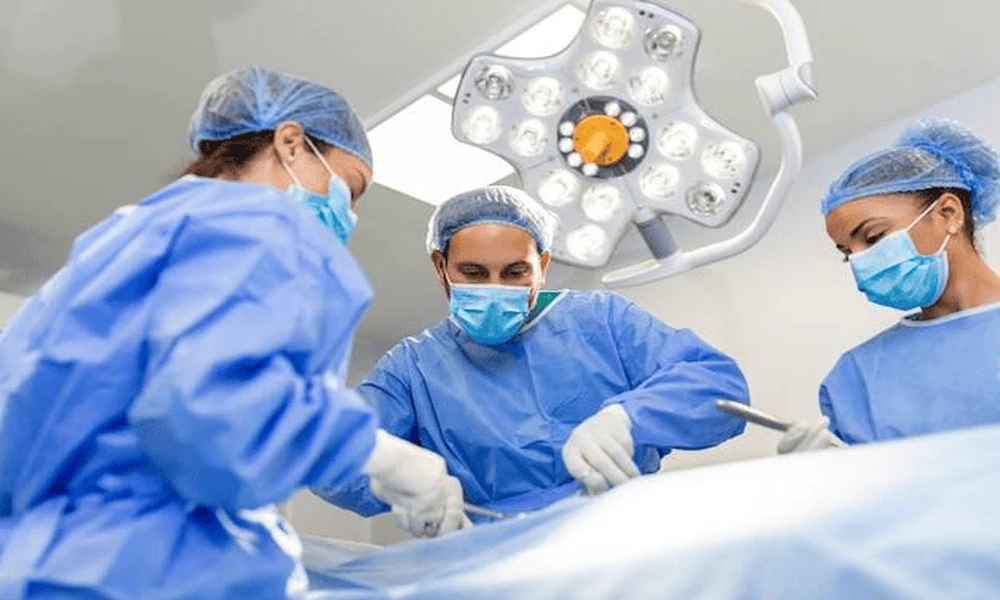Looking for Thyroid Cancer Treatment in Mumbai? Here’s What You Need to Know
