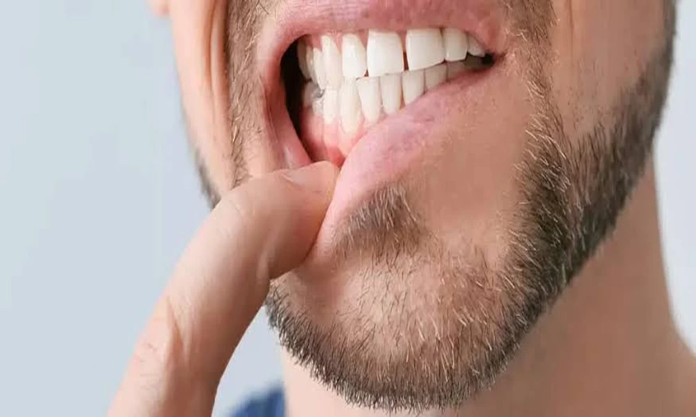 What happens to your body when your gums remain unhealthy?